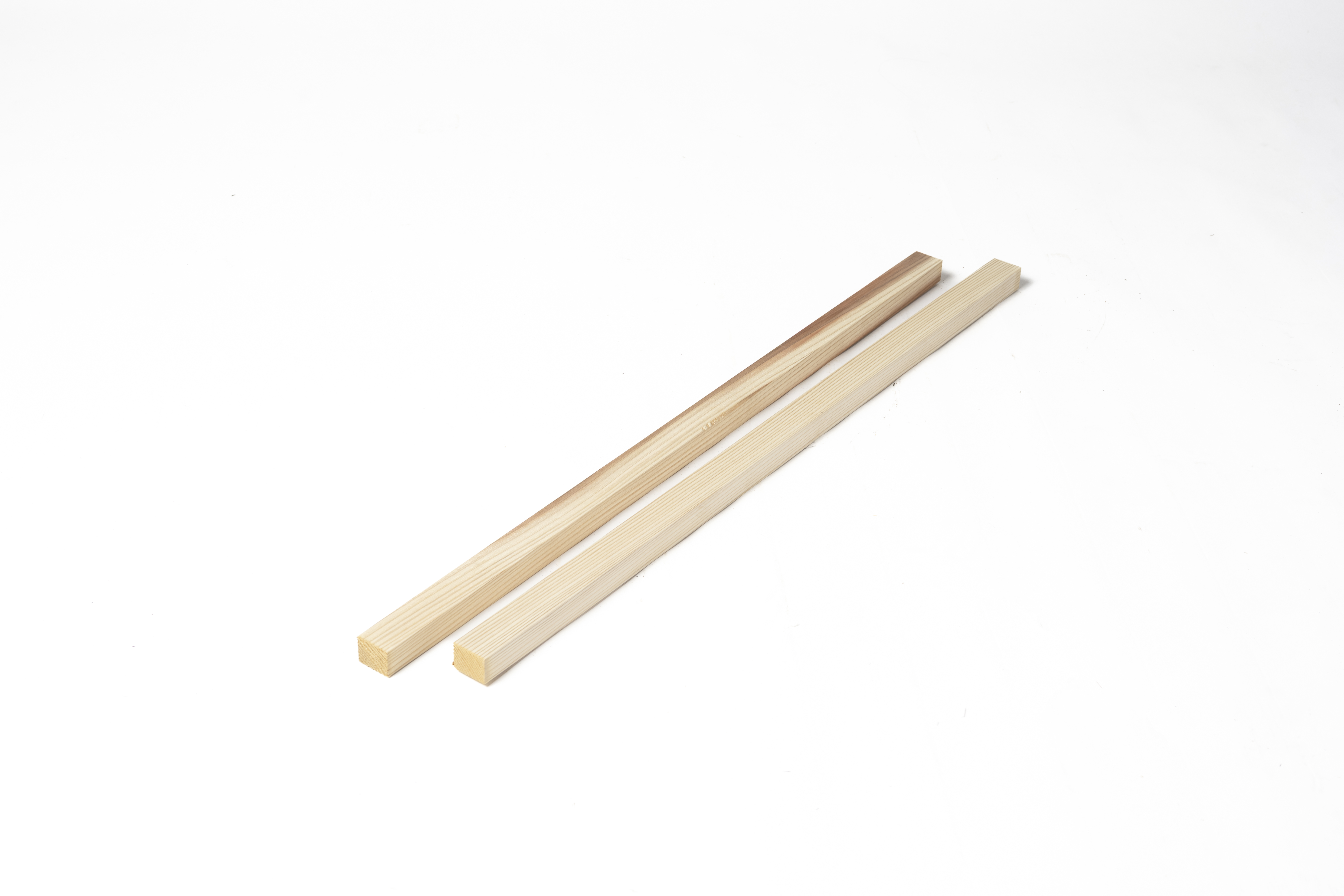 国産杉野縁(無節) 天然乾燥材 プレーナー仕上　　　　　　L×30×40(6本/束) 商品画像2