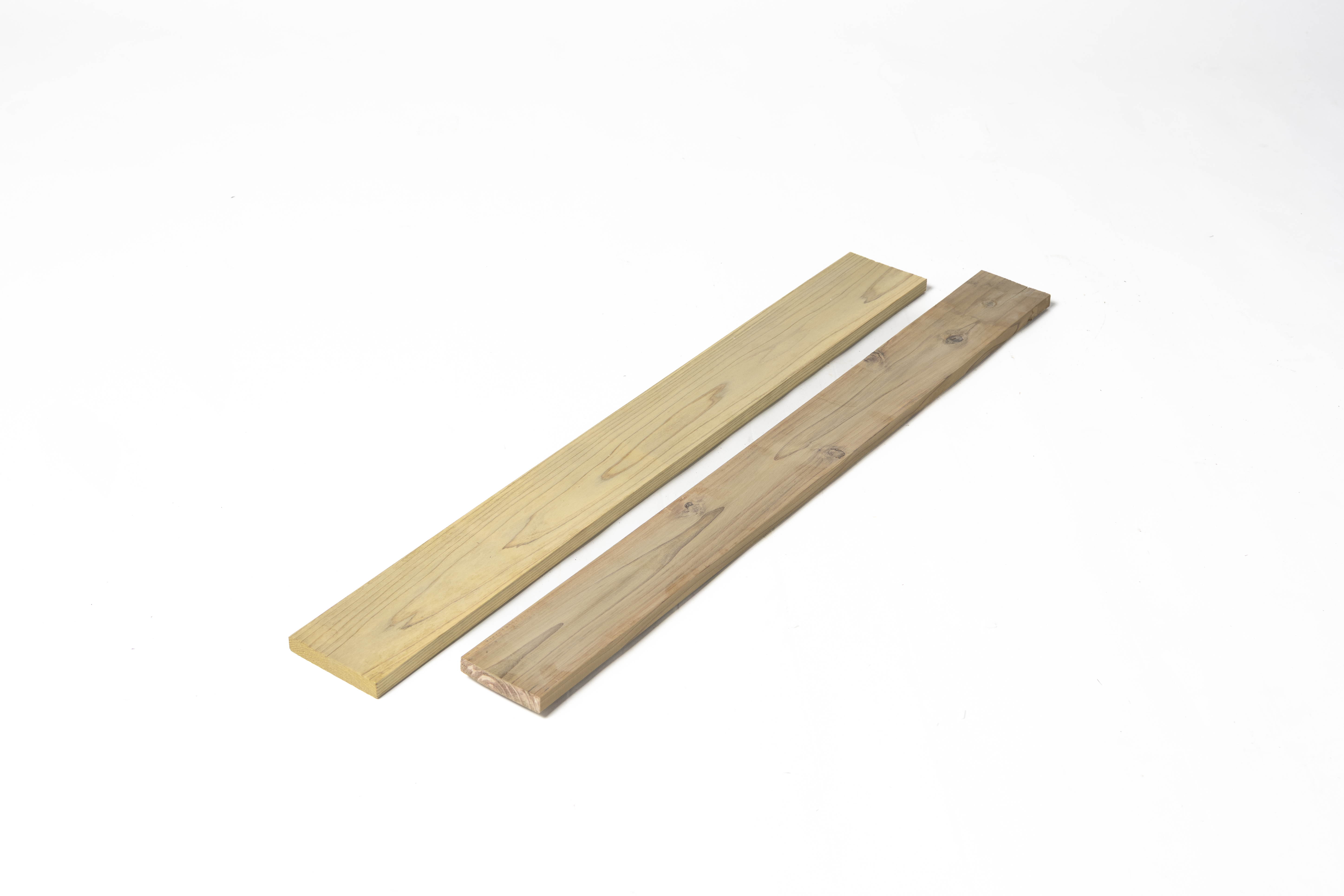 国産杉板 防腐ACQ注入処理材(節有) 　プレーナー仕上　塗装無し　　　　　1000×20*95(2本/束) 商品画像2